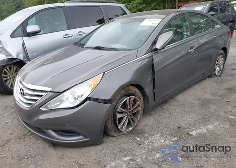 2013 Hyundai Sonata Gls z USA, uszkodzony, nr VIN 5NPEB4AC2DH675440